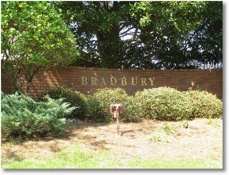 BLOG-BRADBURY ENTRANCE-03162015-R01